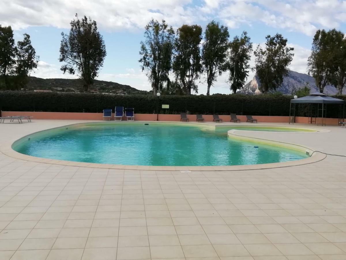 Calacavallo Village San Teodoro  Ngoại thất bức ảnh